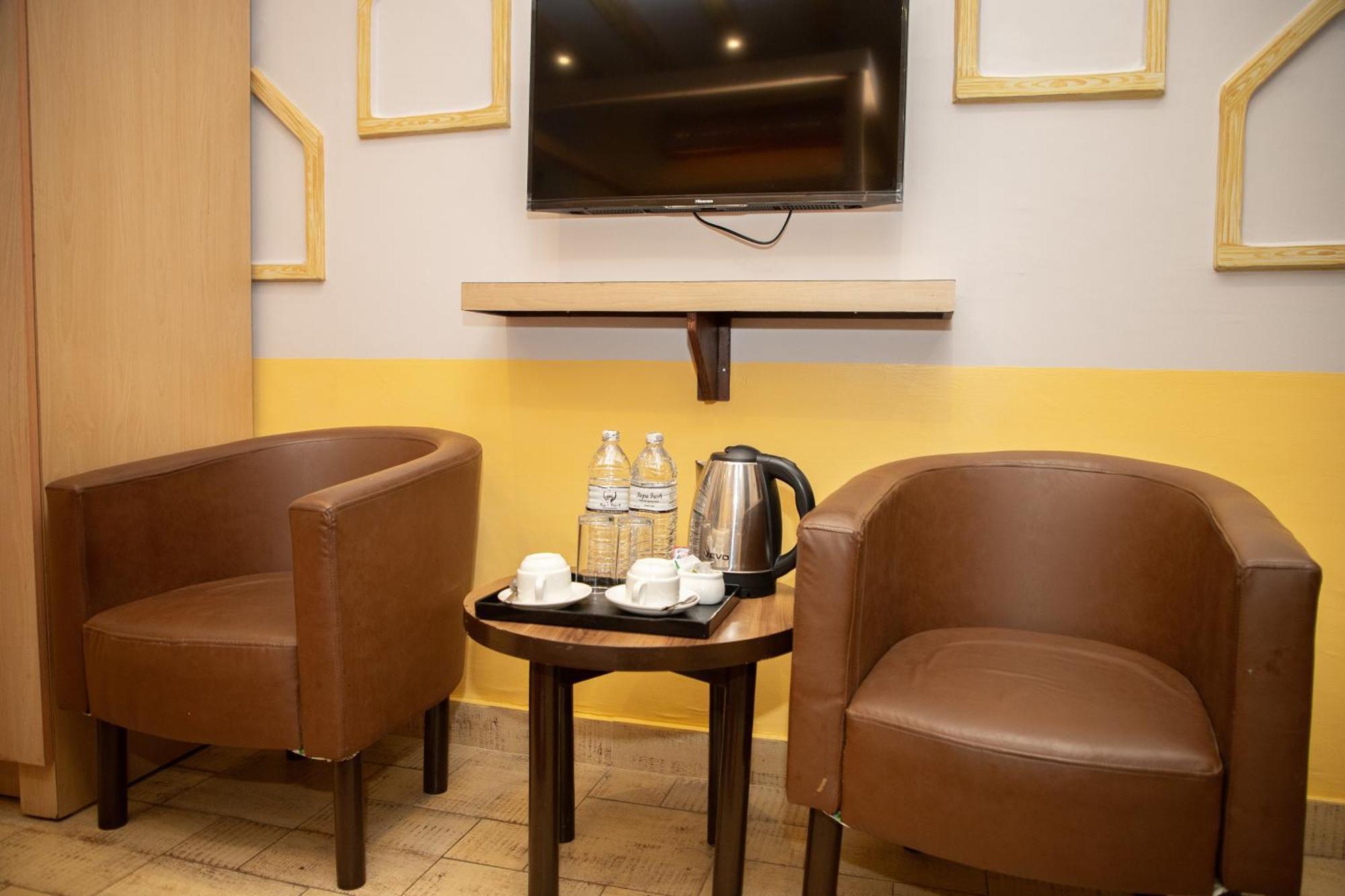 Chautari Boutique Hotel Pokhara Buitenkant foto