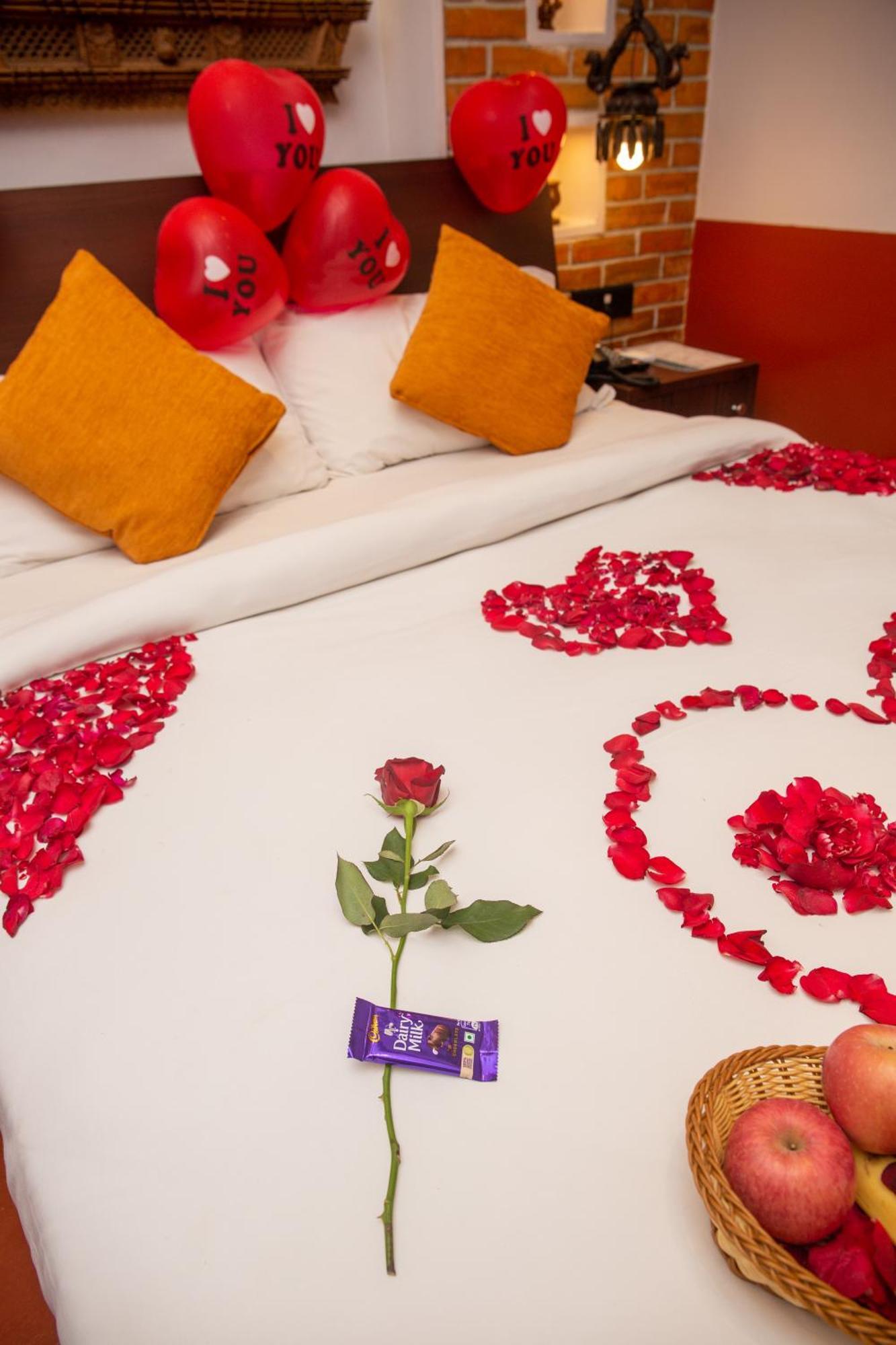Chautari Boutique Hotel Pokhara Buitenkant foto