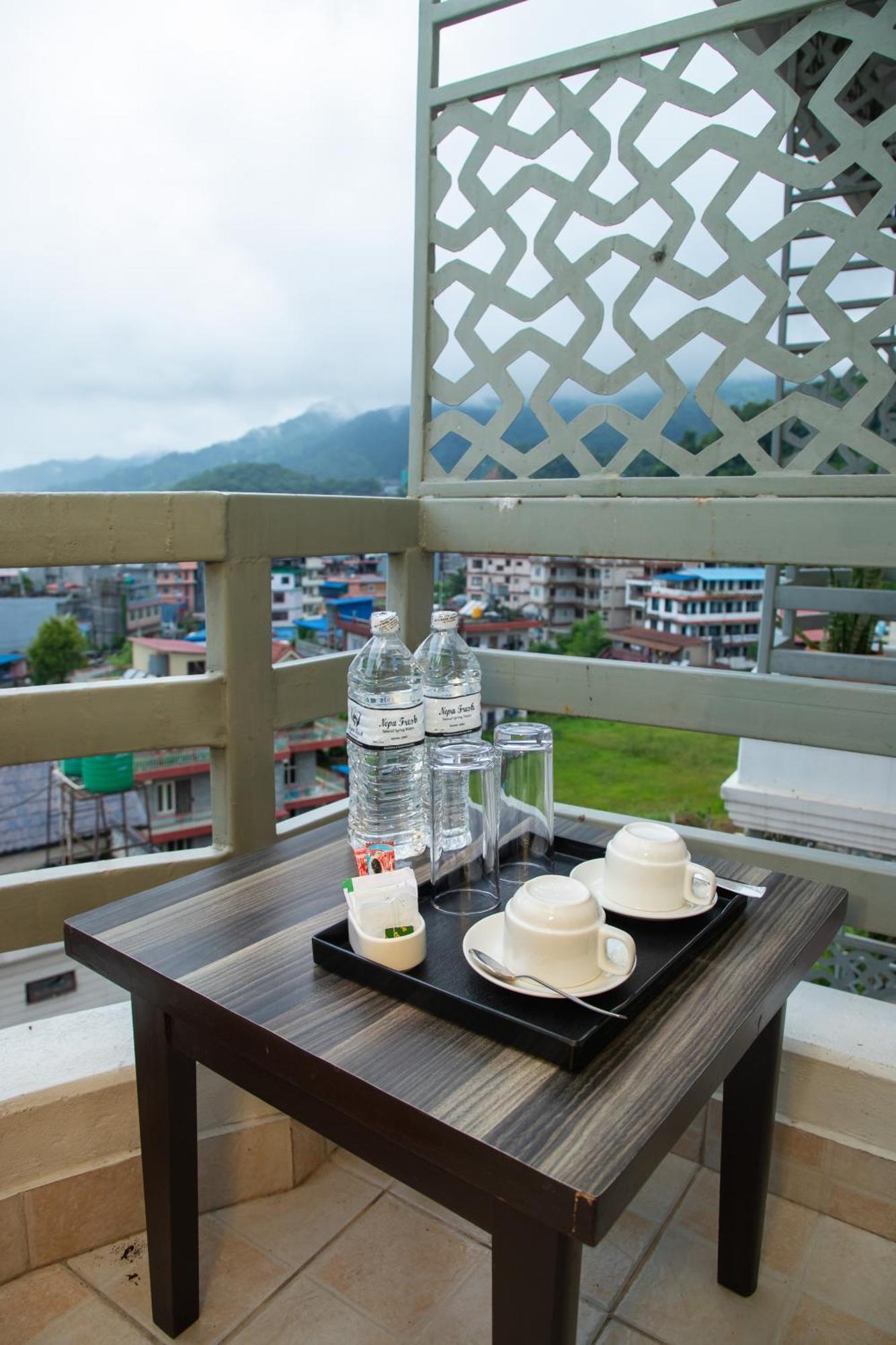 Chautari Boutique Hotel Pokhara Buitenkant foto