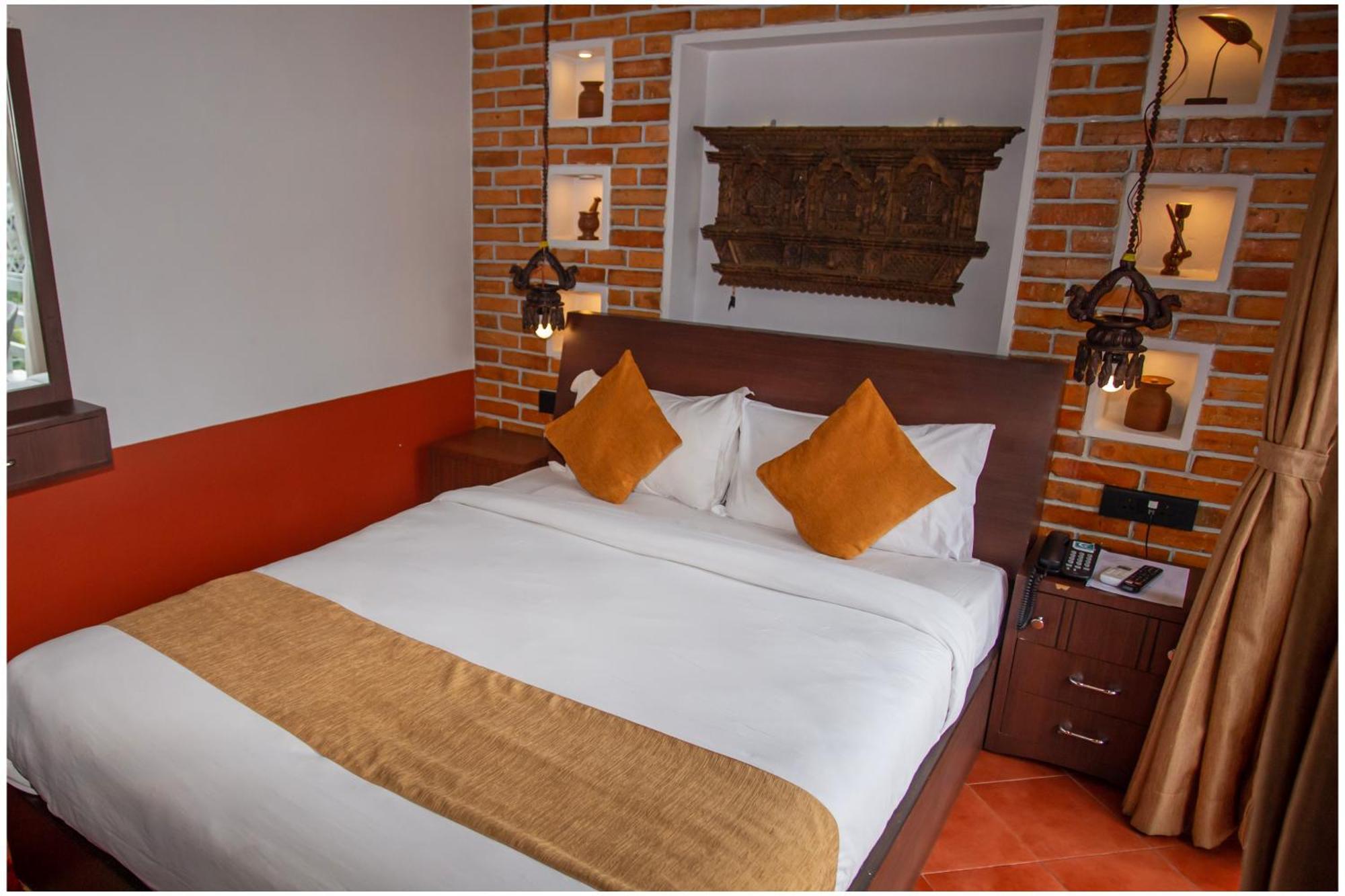 Chautari Boutique Hotel Pokhara Buitenkant foto