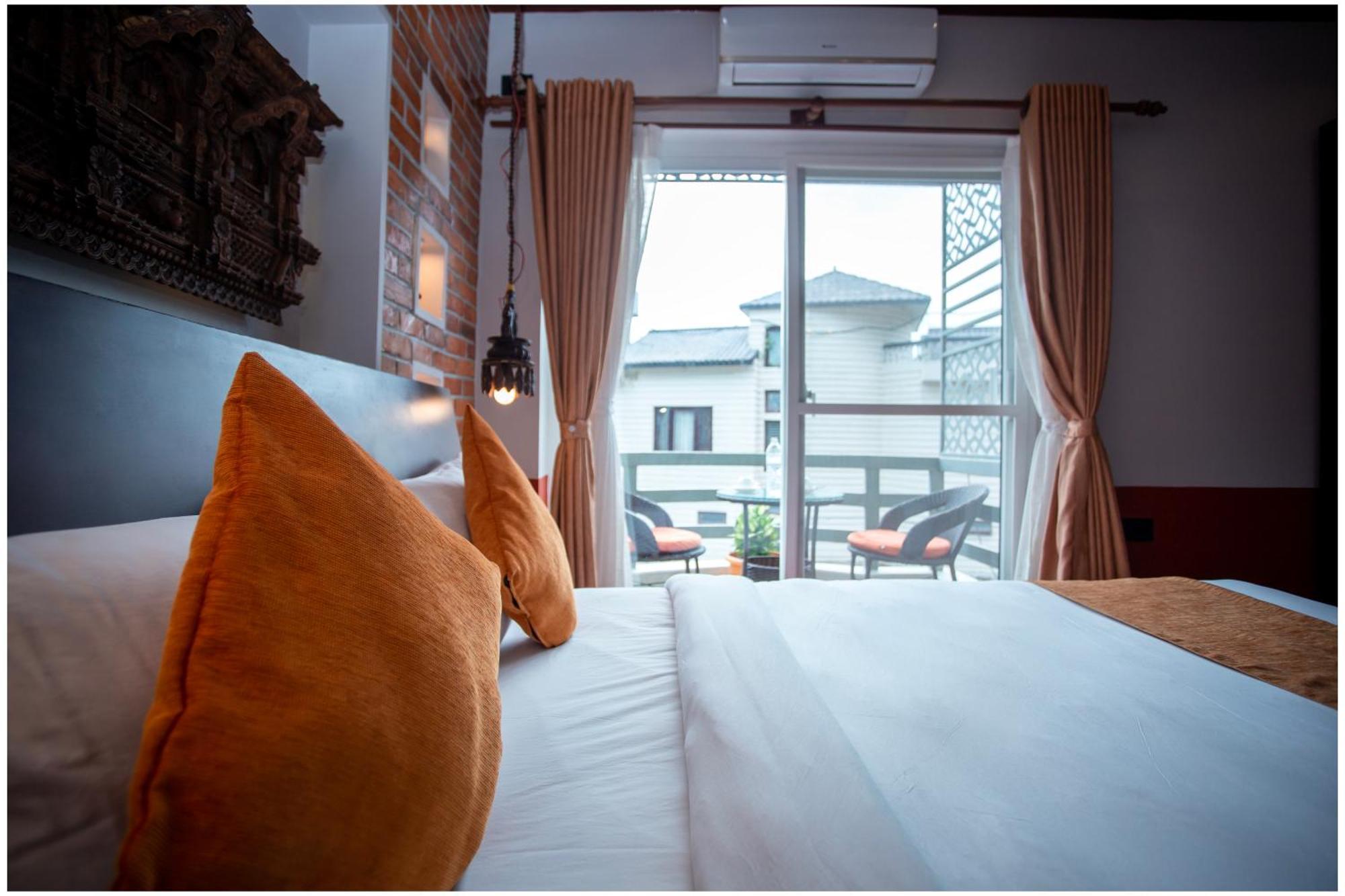 Chautari Boutique Hotel Pokhara Buitenkant foto