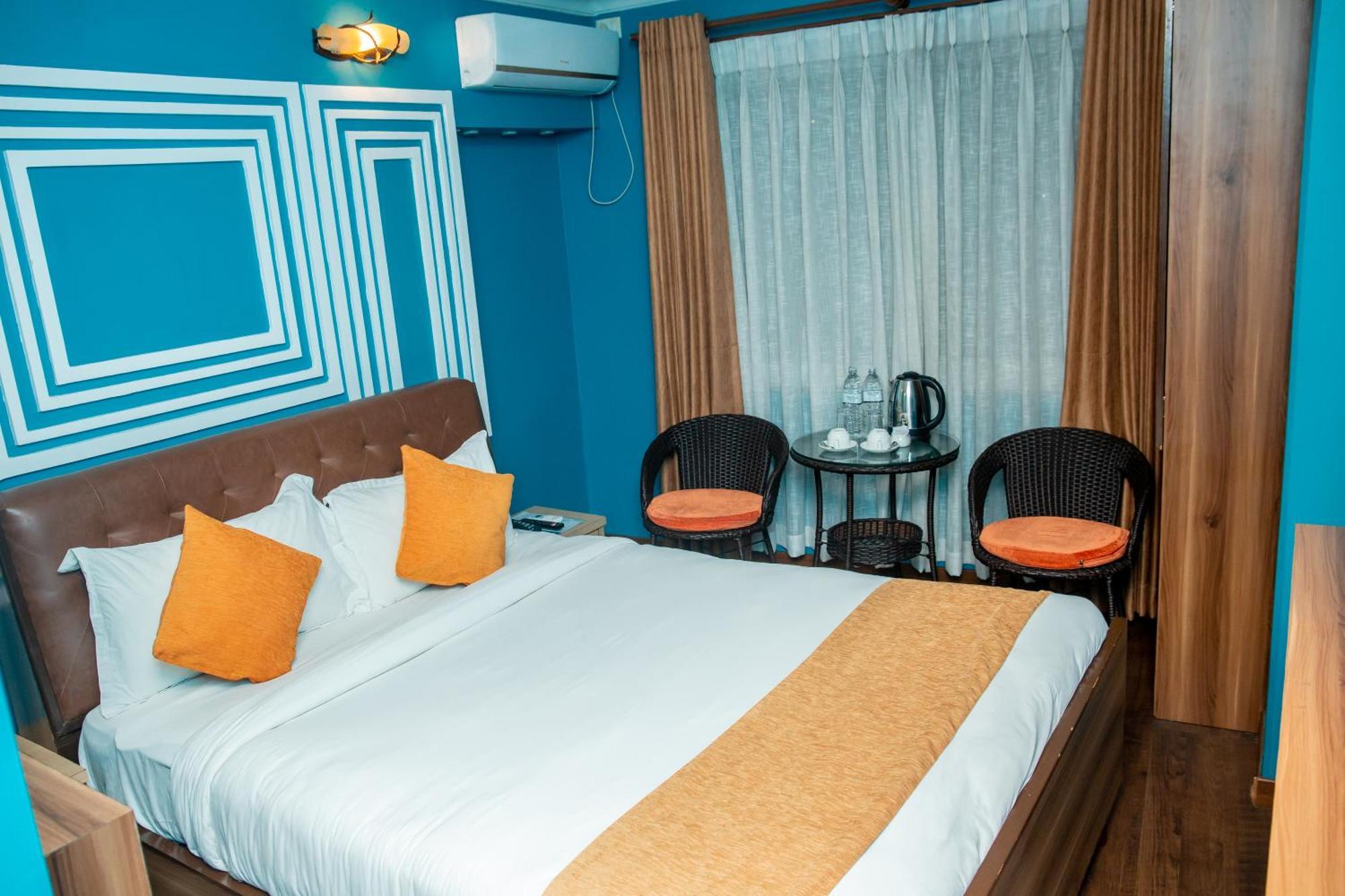 Chautari Boutique Hotel Pokhara Buitenkant foto