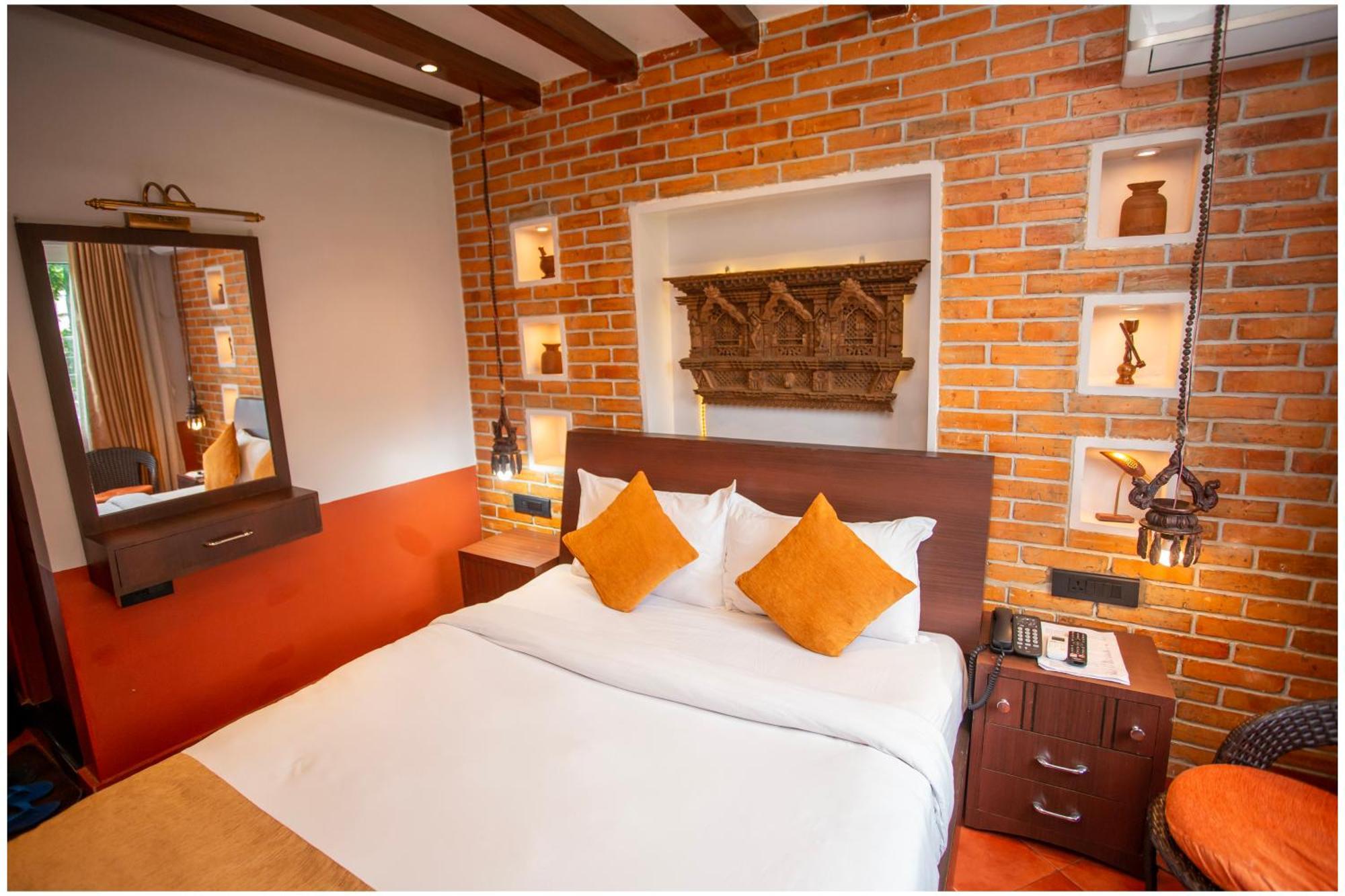 Chautari Boutique Hotel Pokhara Buitenkant foto