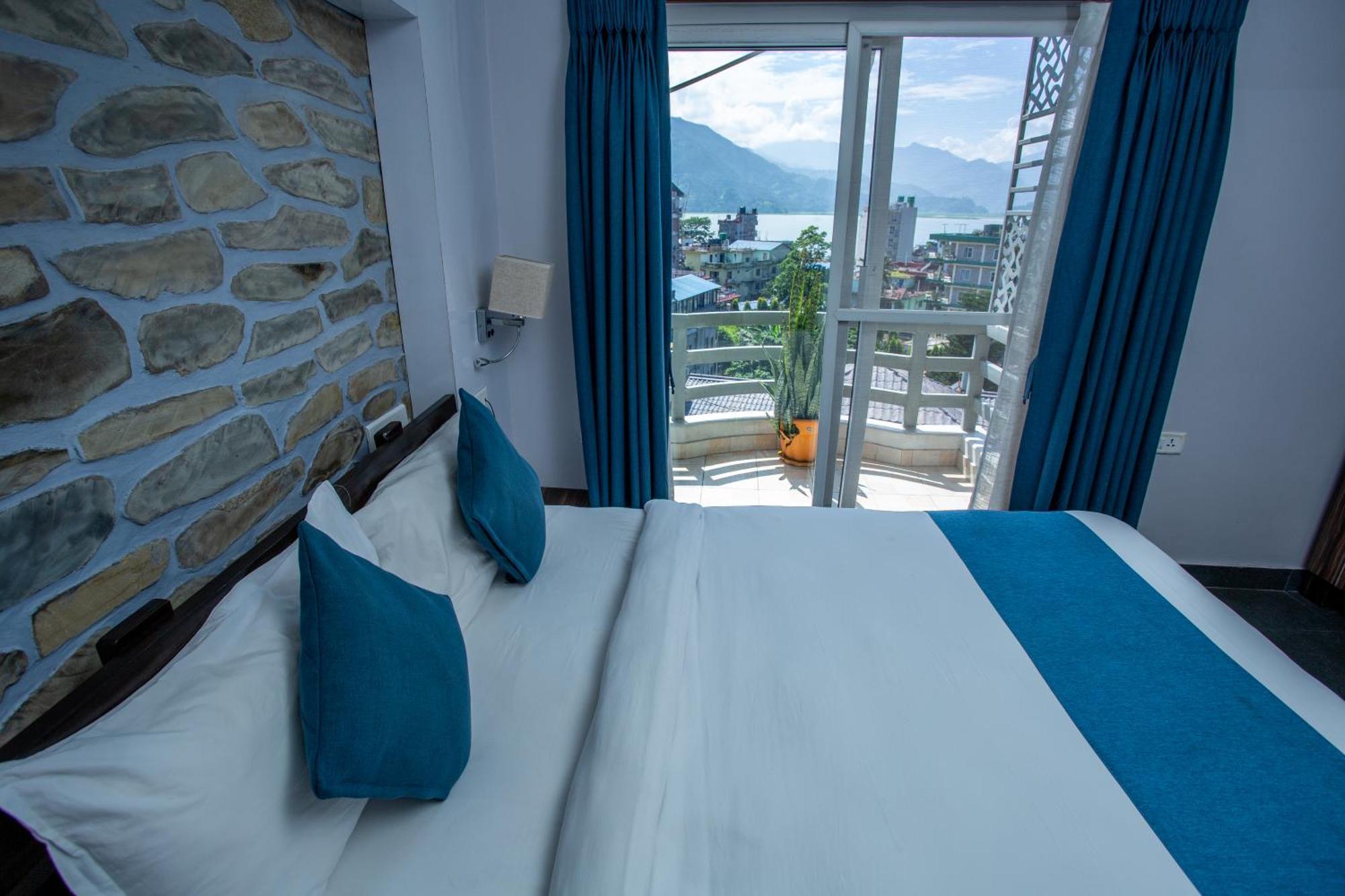 Chautari Boutique Hotel Pokhara Buitenkant foto