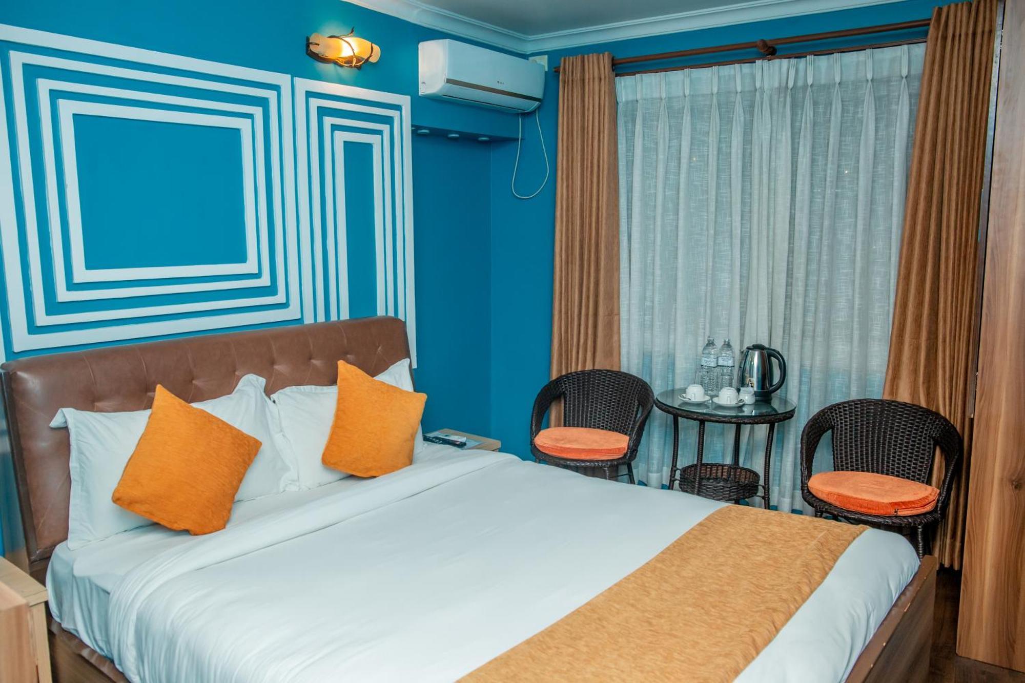 Chautari Boutique Hotel Pokhara Buitenkant foto