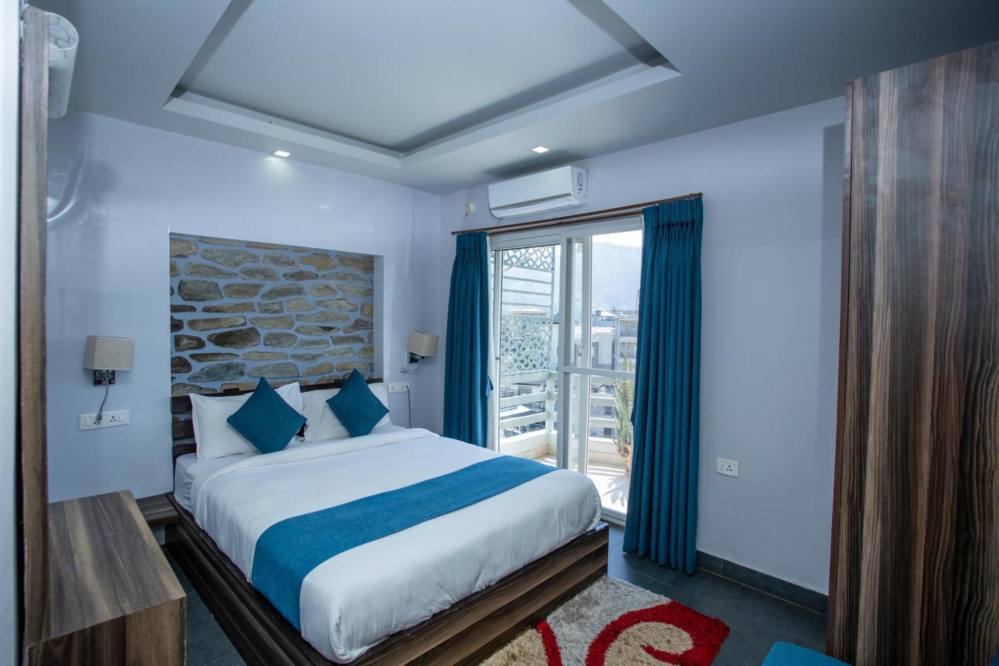 Chautari Boutique Hotel Pokhara Buitenkant foto
